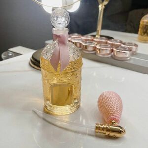 GUERLAIN ゲラン　nuit d’amourニュイダムール　ピンクのバルブアトマイザー　コレクション　アンティーク　ガラス瓶