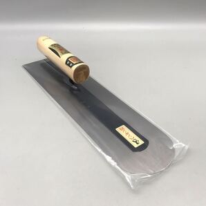 【新品 未開封品】ペンギン鏝 薄手 本焼 角鏝 薄手 0.3mm 390mm 金千代 かねちよ 三木 鏝 こて コテ 左官 道具 工具 職人 土間型 タフ 希少の画像1