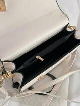 レディース バッグ ハンドバッグ 金属装飾スクエアハンドバッグ、ミニチェーンフラップ財布、女性用人工皮革クロスボディバッグ（7.9_画像7