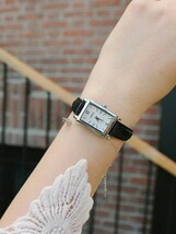 腕時計 レディース クォーツ 韓国風 シンプルなデザイン レザーベルト 腕時計 ホワイトダイアル レディース_画像4