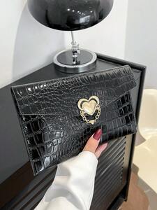  lady's bag clutch bag new work Heart type pattern Commuter bag chain attaching clutch bag 
