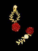 レディース ジュエリー ピアス イヤーカフ 1ペア 赤いバラの花のロングダングル、ゴールドトーン、エレガント、セクシー、ヴィンテー_画像2