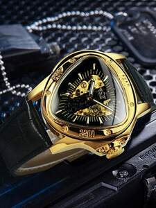 腕時計 メンズ 機械式 腕時計 メンズ 三角 形 穴 飾り 自動巻き メカニカル ウォッチ スポーツタイプ 黒レザーバンド 蛍光文