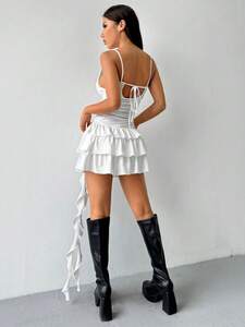 レディース ドレス 夏用無地ノースリーブワンピース スタンドカラー 3フラワー装飾 プリーツ ラッフルヘム