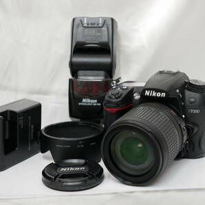 #7519 NIKON D7000 AF-S 18-105mm SB-700 Speedlight DX ED ニコン デジタル一眼レフカメラの画像1