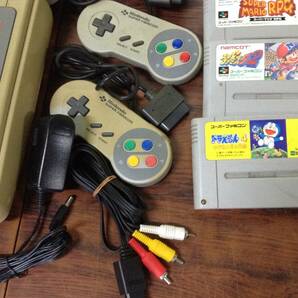 Nintendo Super Famicom 8consoles 4controllers 5games tested 任天堂 スーパーファミコン 本体8台 コントローラ4台 ゲーム５本動作確認済の画像5