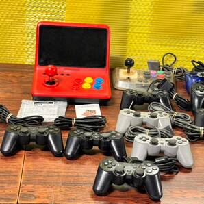 SONY Playstation PS3 PS2 PS1 16controllers working ソニー プレステ PS3 PS2 PS1 コントローラ 16台 動作品有 D650Sの画像2