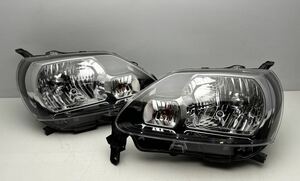  free shipping beautiful goods Toyota original NSP140 NCP141 Porte halogen head light headlamp left right set KOITO 52-258 crack less (I147)