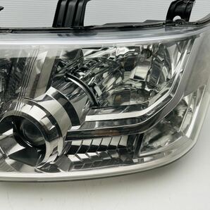 割れ無 三菱 デリカD:5 / D5 CV5W CV1W CV2W CV4W 純正 HID ヘッドライト 左右セット バラスト バーナー付 KOITO 100-87918 (Q148)の画像4