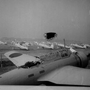 軍隊写真ネガ 52枚 在満洲飛行第32戦隊 97式軽爆撃機 飛行機 軍人・兵士・中国風景 戦前陸軍航空隊の画像8