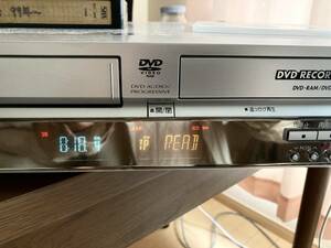 送料無料パナソニック DVDレコーダー VHSビデオ一体型 DIGA DMR-E75V