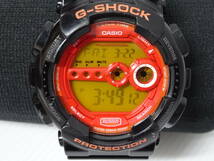 中古 CASIO カシオ G-SHOCK GD-100HC ハイパーカラーズ オレンジ ブラック デジタル メンズ 腕時計 クオーツ ケース付_画像3