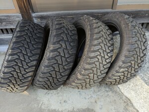 アクセレラ　M/T-01 275/55R20 マッドタイヤ　4本セット