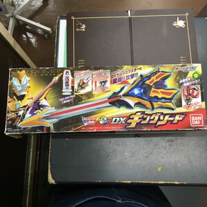 即決　ウルトラマンジード　光る!! 鳴る!! DX キングソード BANDAI 開封済み