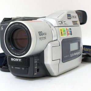 ☆ SONY Digital 8 デジタルビデオカメラレコーダー ハンディカム DCR-TRV820 ☆AHB08376の画像1