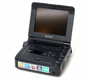 ☆ SONY Hi8 ビデオカセットレコーダー ビデオウォークマン GV-A700 【再生OK/ジャンク】 ☆AHB08417　1998年製