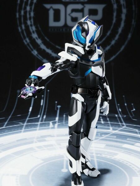 S.H.Figuarts 仮面ライダージーン プレミアムバンダイ限定 ギーツ