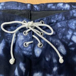 ★美品 Naluto TRUNKS ナルトトランクス ショートパンツ 32 日本製 タイダイ ネイビー ホワイト 山口縫製 ボードショーツ ショートパンツの画像3