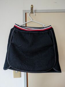 美品　トミーヒルフィガー（TOMMY HILFIGER）（レディース）ゴルフウェア ロゴジャガードスウェットスカート Lサイズ