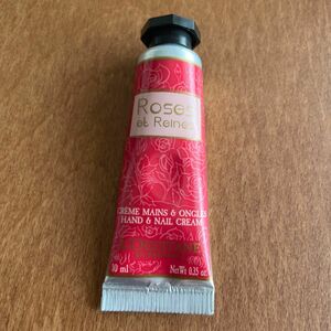 【新品】ロクシタン　ローズ ベルベット　ハンド＆ネイルクリーム 10ml