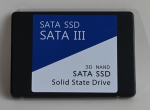 ＊Blue SSD (1TB)*新品*未開封　希望があれば、 フォーマットします***