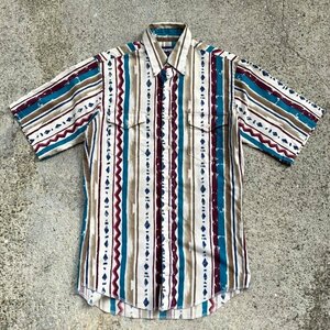 【S/M】USA製 Wrangler 半袖シャツ ネイティブ柄 ストライプ■ビンテージ オールド レトロ アメリカ古着 ラングラー 総柄 80s-90s