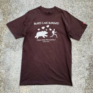 【Ladies or XS】カナダ製 LAGO「Bears Love Human」プリントTシャツ 茶色■オールド レトロ アメリカ古着 熊 クマ 動物