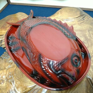 AC62 鯛型 菓子器 盛皿付 木製漆器 細密細工 漆芸 艶々 専用紙箱 茶道具 煎茶道具の画像6
