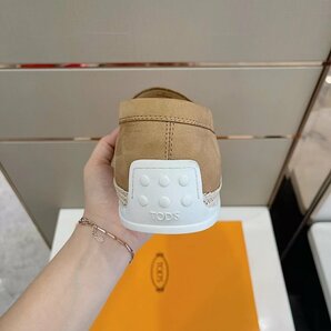 イタリア トッズ Tod's ロファー パンプス  レザー スエード メンズ シューズ カジュアル ベージュ 39～44 サイズ選択可能 b323の画像6