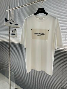 Maison Margiela マルタンマルジェラ　メンズ　Tシャツ　丸首　半袖　文字ロゴ　48-56　サイズ選択可能　MM6 b345