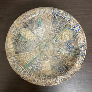 【発掘品】古代ペルシャ「白地藍黒彩鱗文鉢」12~13世紀 イスラム古陶器 考古学