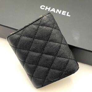 極美品 CHANEL マトラッセ キャビアスキン 付属品 完備 ラムスキン コンパクト ロゴ 財布 三つ折り ブラック ステッチ シャネルの画像4