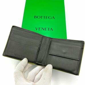 美品 現行モデル BOTTEGA VENETA ブラック イントレチャート コンパクト 系 ボッテガヴェネタ 定番の画像6