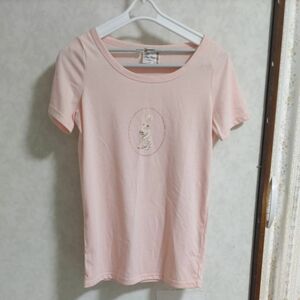 Ｔシャツ ピンクうさぎワンポイント