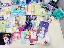 ◇現状品 ディズニー グッズ おまとめ アナと雪の女王 / コップ / ぬいぐるみ / フィギュア など 同梱不可 1円スタート_画像7