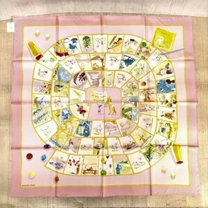 T696-SK1-659◎ HERMES エルメス カレ90 大判スクエアスカーフ 幸せの小さなゲーム ピンク シルク サイズ(約)87cm×88.5cm ⑥の画像1