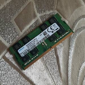 Samsung PC4 DDR4 PC4-2666V memory used 