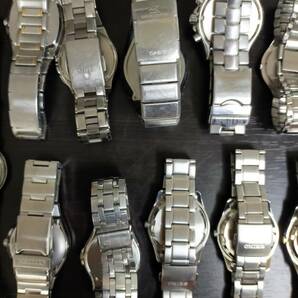ジャンク クォーツ腕時計 30本おまとめ 総重量2.2kg 動作未確認 セイコー シチズン カシオ エルジンなどの画像9