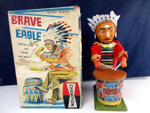 野村トーイ　1960年代製　Brave Eagle 箱付き美品　高さ約28cm