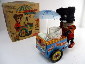  rare Cragstan/ Suzuki & Edward 1960 period made bear. Popcorn Vendor [ Popcorn Bear -] working properly goods length approximately 21cm