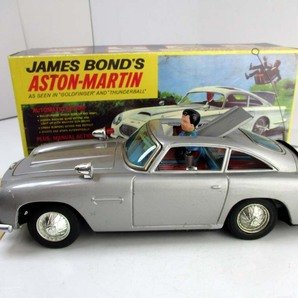 Gilbert/アオシン1965年製 James Bond 007仕様 Aston Martin DB5  完動美品 長さ約28cmの画像2