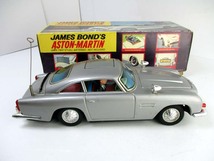 Gilbert/アオシン1965年製　James Bond 007仕様 Aston Martin DB5 　完動美品　長さ約28cm_画像4