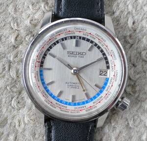  Seiko, Vintage wristwatch, Seiko World Time,24 hour needle, self-winding watch, movement. 