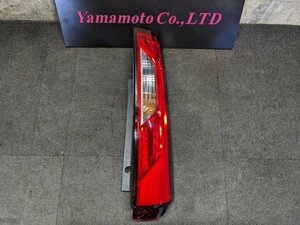 【最終値下げ】ホンダ　ステップワゴン　RP1/RP2　H30　右テールランプ　右テール　ＬＥＤ点灯確認済み　側面傷あり