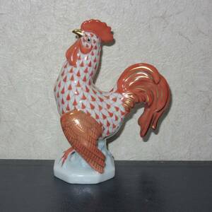 * Herend. medium sized figure * height approximately 11cm*.... chicken chicken * cheap prompt decision *