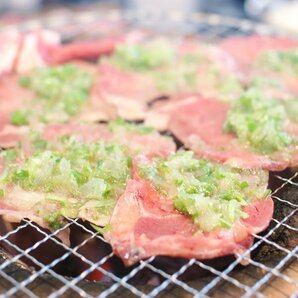 1円【1数】牛タン ネギ塩 焼肉用 150g 焼肉 薄切り スライス 牛たん ねぎ塩 タレ漬け 4129 業務用 BBQ バーベキューの画像4