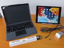  iPad 9.7インチ 第6世代[32GB] Wi-Fiモデル スペースグレイ　美品！おまけ付（キーボード、充電器、充電ケーブル）_画像6