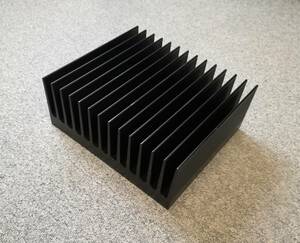  used large aluminium heat sink (228Wx90hx200D) black anodized aluminum Junk 