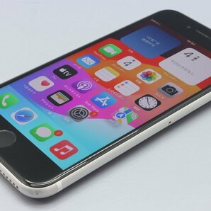 Apple iPhoneSE 128GB (第2世代) White A2296 MHGU3J/A バッテリ80% ■SIMフリー★Joshin0646【1円開始・送料無料】の画像5
