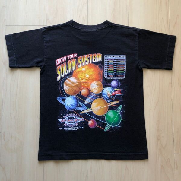 キッズ 90's ヴィンテージ MUSEUM Tシャツ USA製　宇宙 惑星 120サイズ